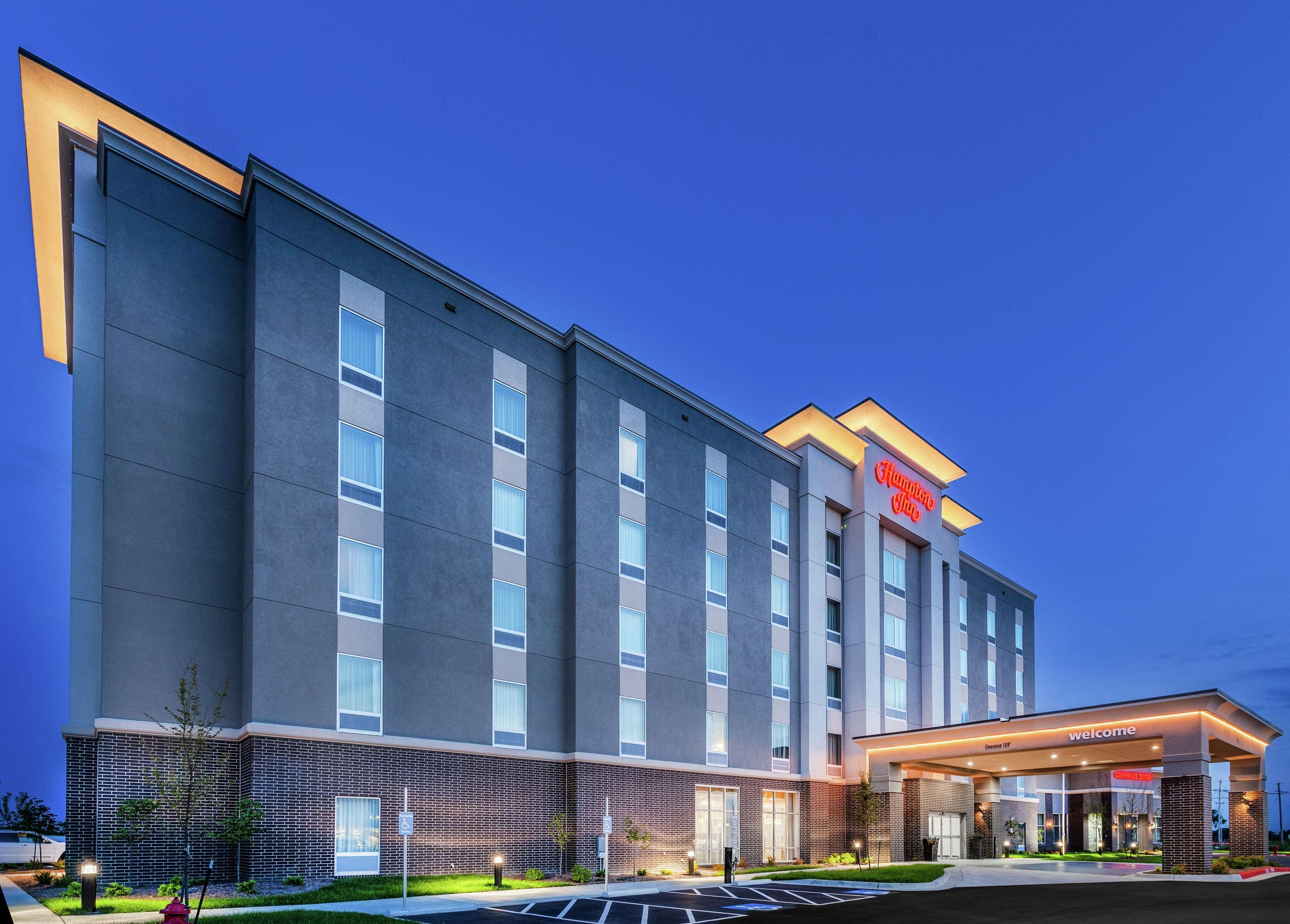 Hampton Inn Gardner Esterno foto